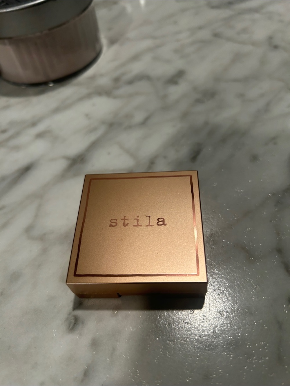 Stila compact - Picture 2 of 3